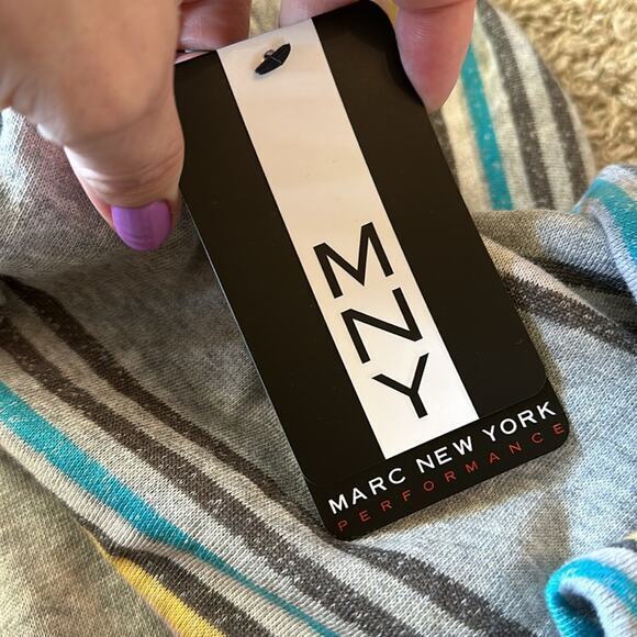 Marc New York Performance crop roll‎ short sleeve top size medium striped - Picture 6 of 6